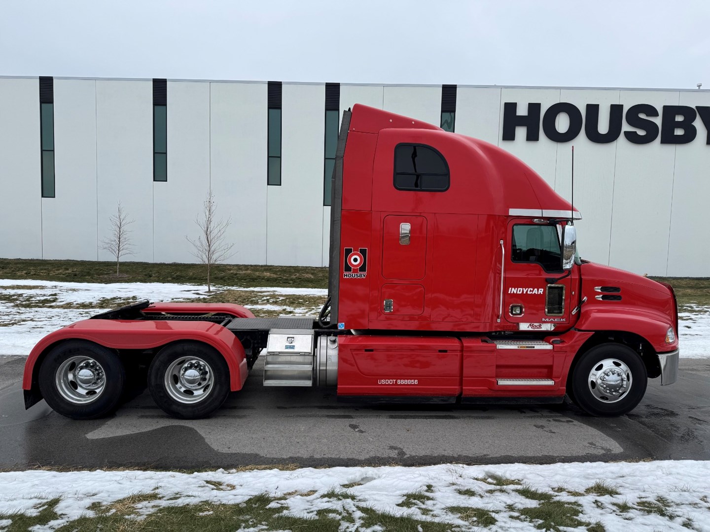2018 MACK CXU613 - USED TRUCKS SLEEPER - image 7